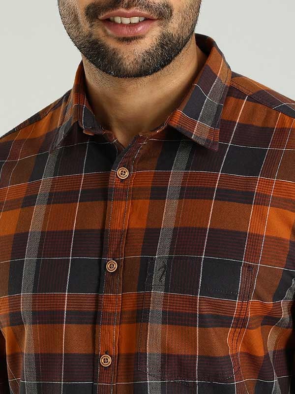 Indian Terrain Men's Slim Fit Full Sleeve Checkered Brown Shirt